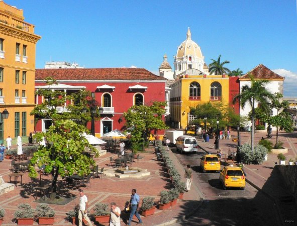 33- Le musee naval et la coupole de San Pedro Claver 